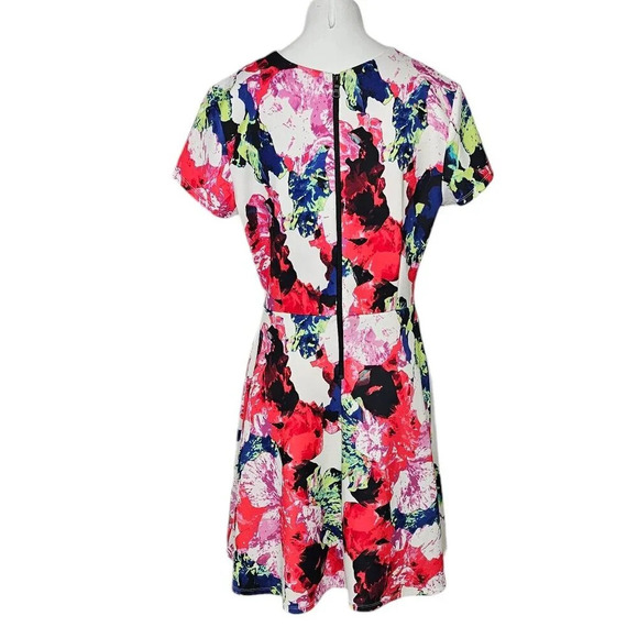 Milly Design Nation Abstract Floral Fit & Flare Dress Size 8 Zip Back Pockets - Picture 2 of 8